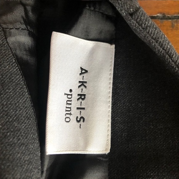 A-K-R-I-S Black wool skirt 2 designer short zipper insets on front zip back sz 6 - Picture 5 of 5